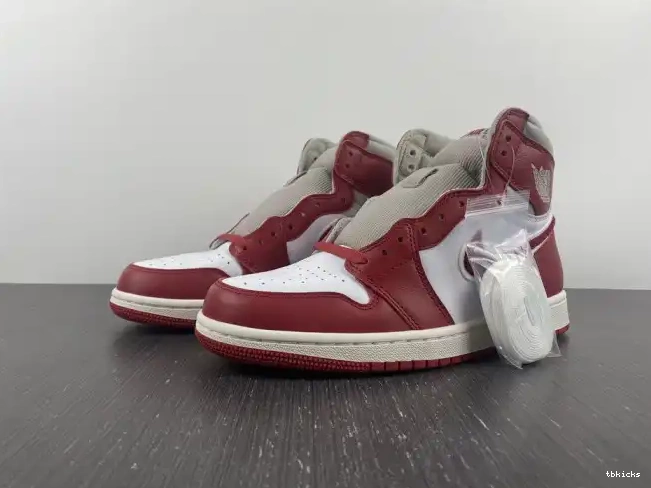 TB 1 High Jordan (W) Newstalgia Chenille DJ4891-061 OG 0507